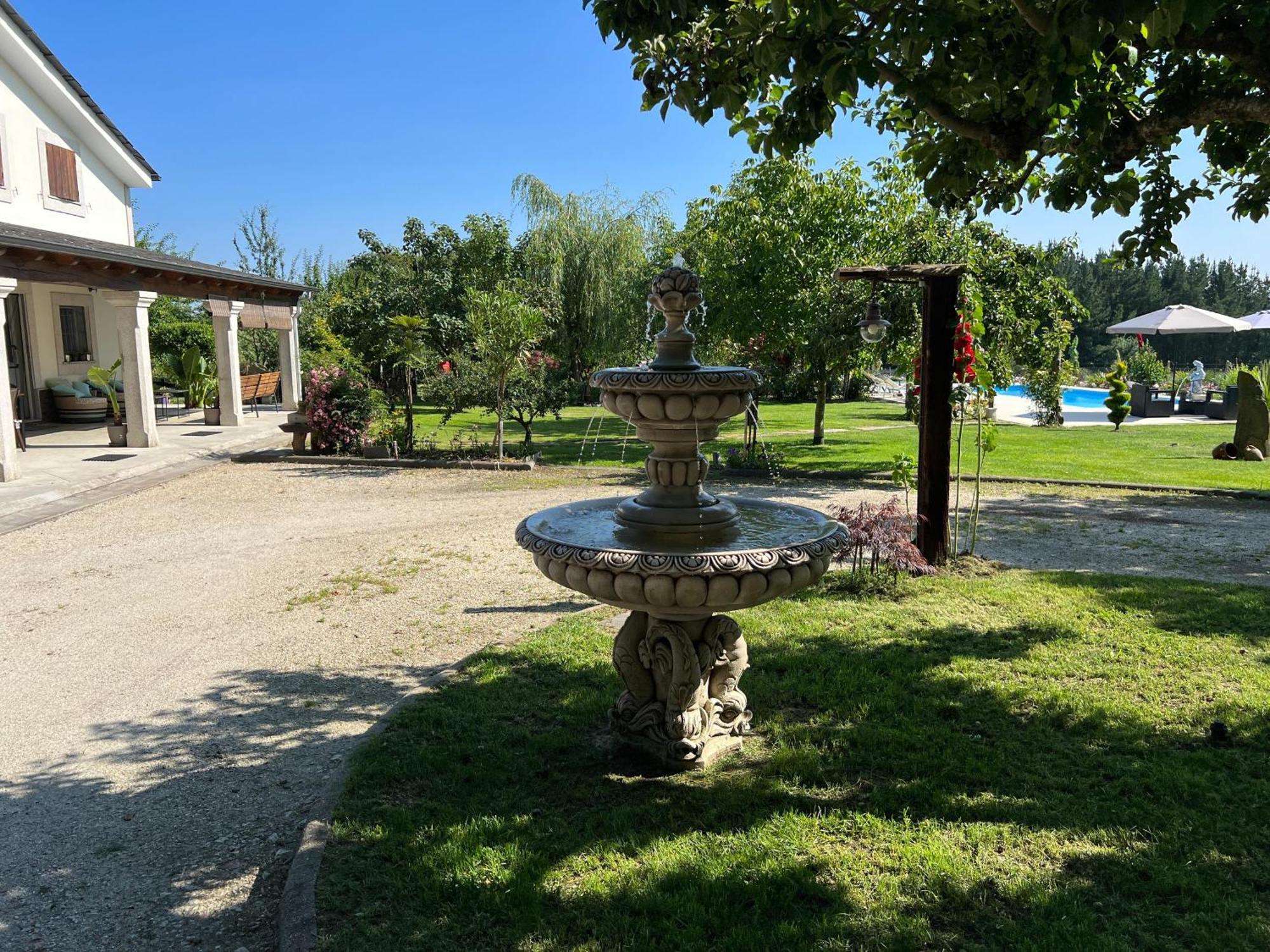 Villa Albaredo Villameá Exterior photo