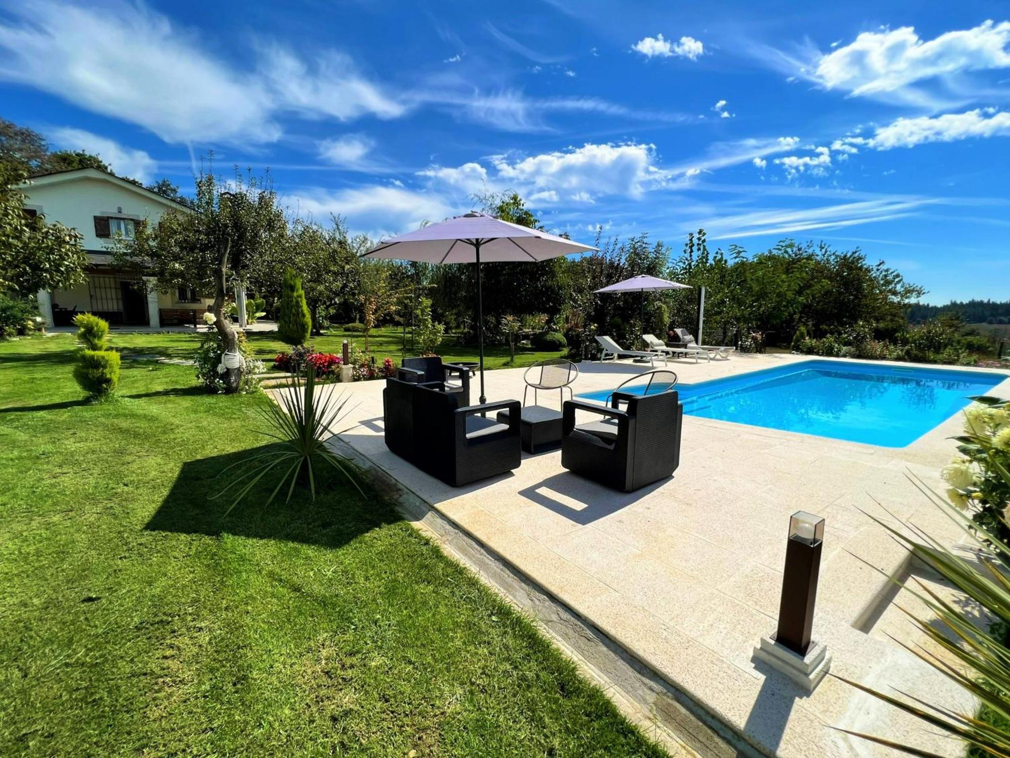 Villa Albaredo Villameá Exterior photo